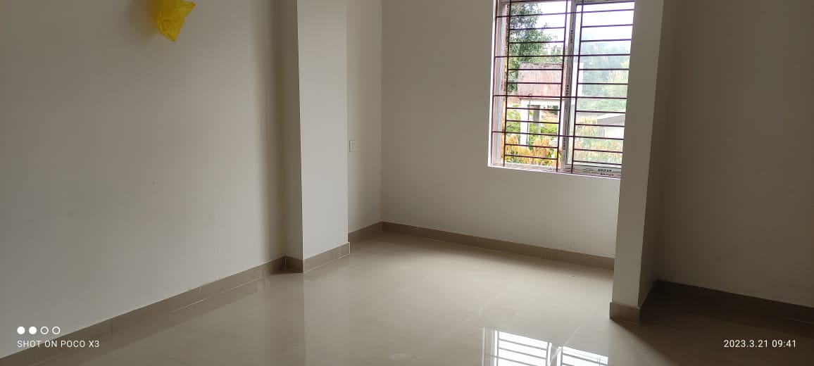 Unfurnished 1bhk Un- Furnished Apartment  in Downtown, Doctor Zakir Hussain Road, Rukmini Gaon, Guwahati, Assam, India for Rent